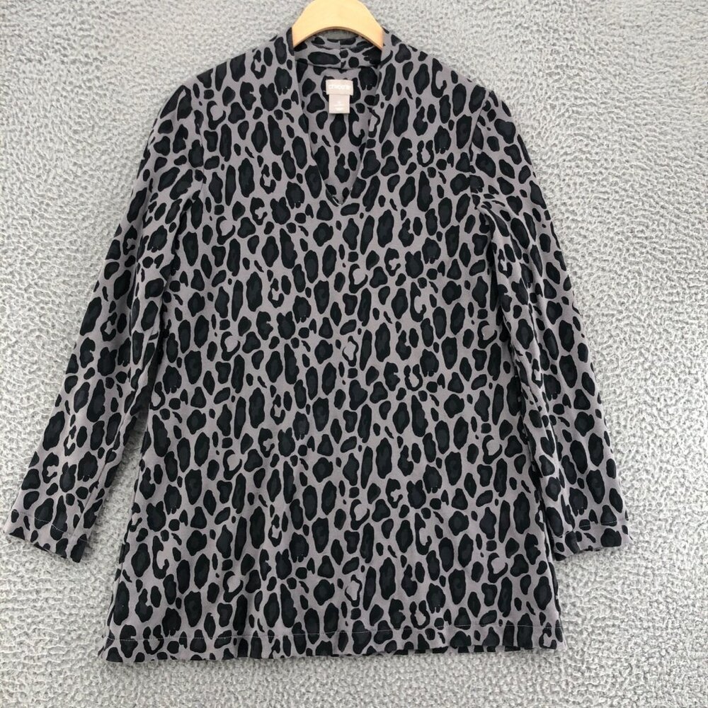 Chicos Shirt Womens 0 US Small Gray Pima Leopard V Neck Long Sleeves Jersey Knit